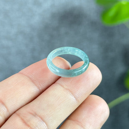 Jadeite vert d'eau translucide Super VIP, taille de bague 1.6