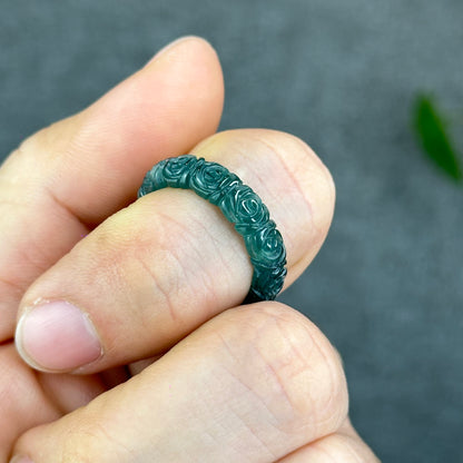 Natural Floral Carved Jadeite Jade Ring 1.84