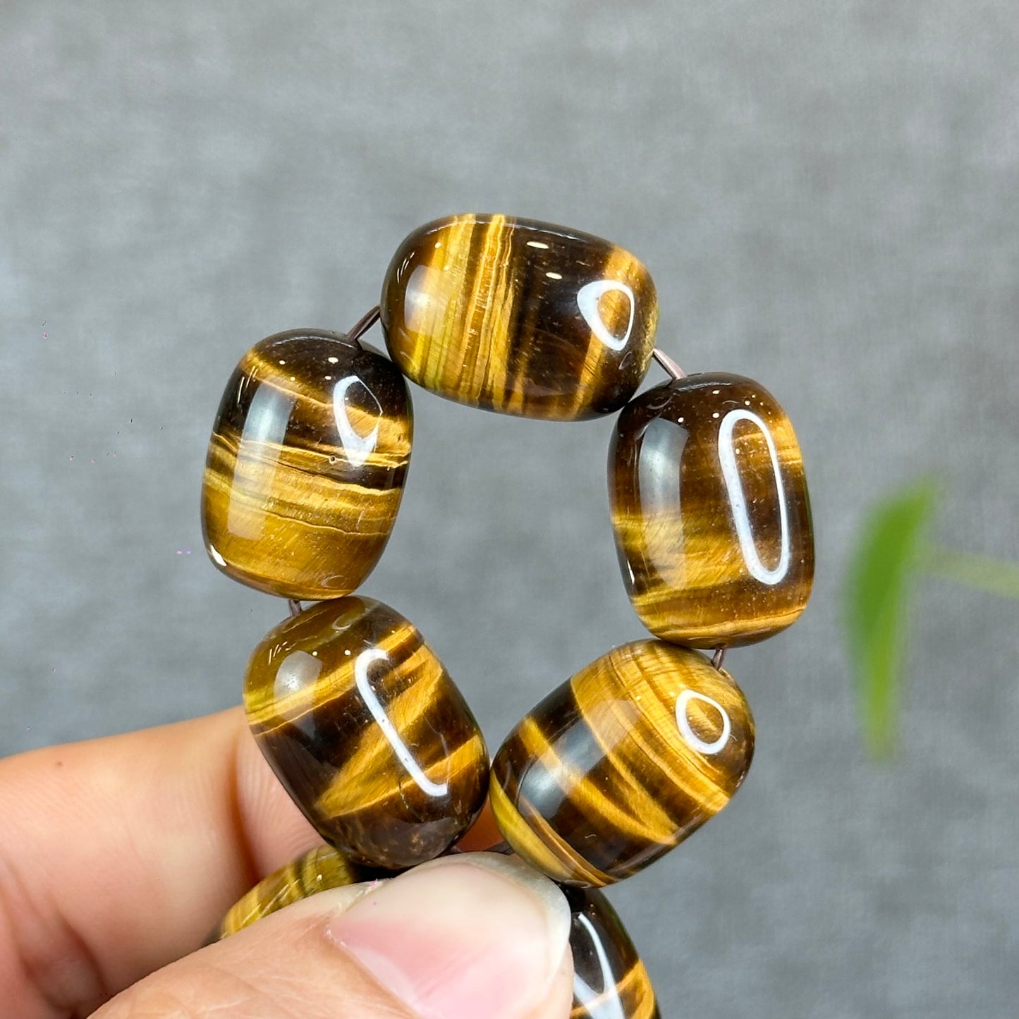 Lu Thong Natural Golden Brown Tiger Eye Bracelet Size 18 mm by 13 mm