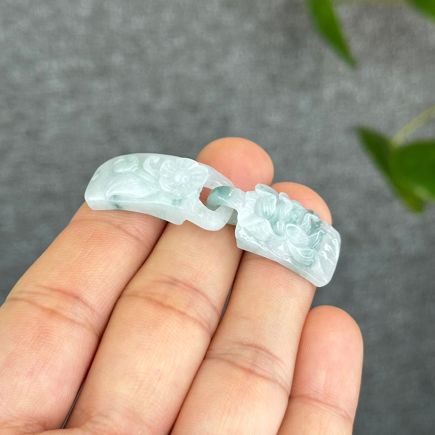 Natural Interlocking Harmony Flower Carved Jadeite Jade Bangle Charm