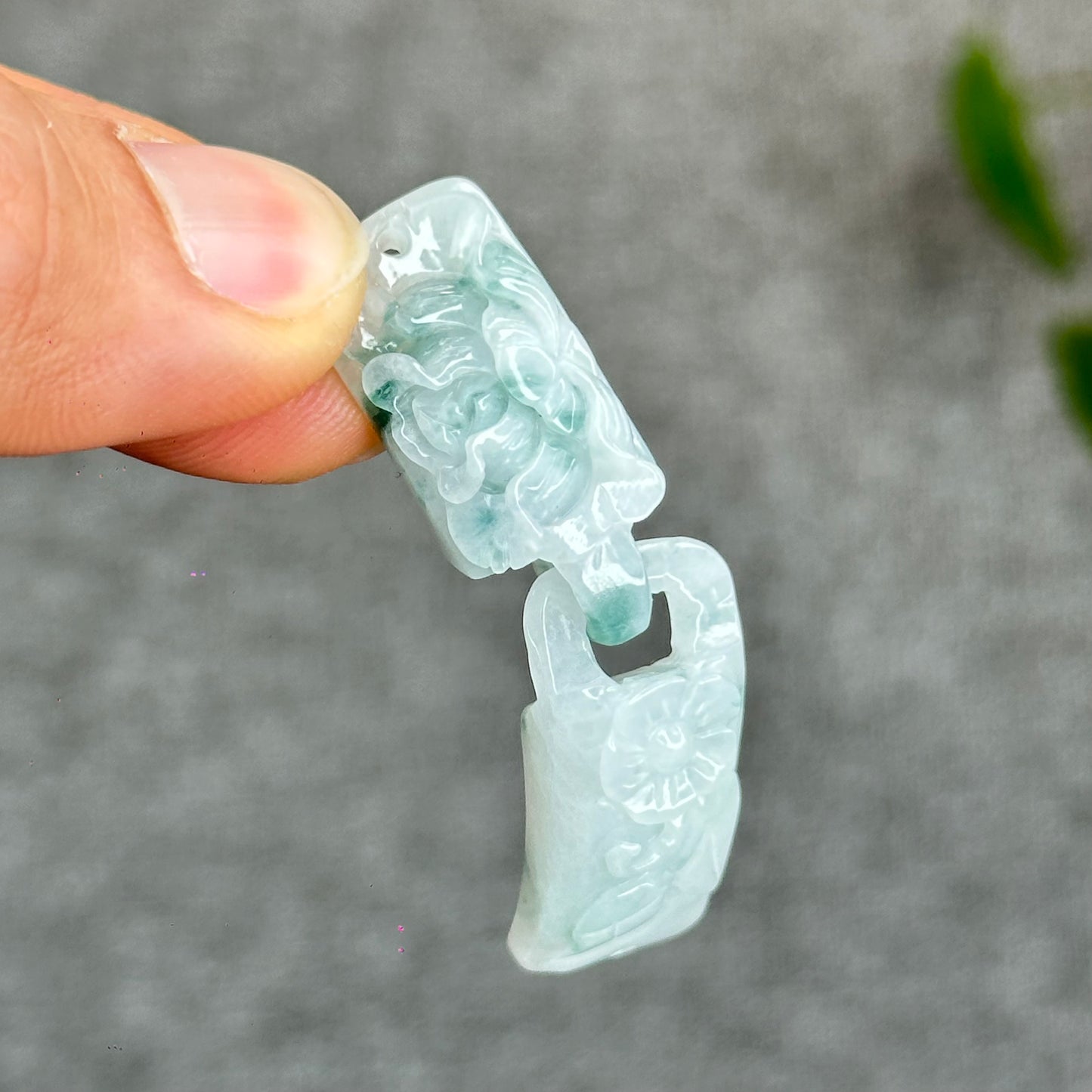 Natural Interlocking Harmony Flower Carved Jadeite Jade Bangle Charm