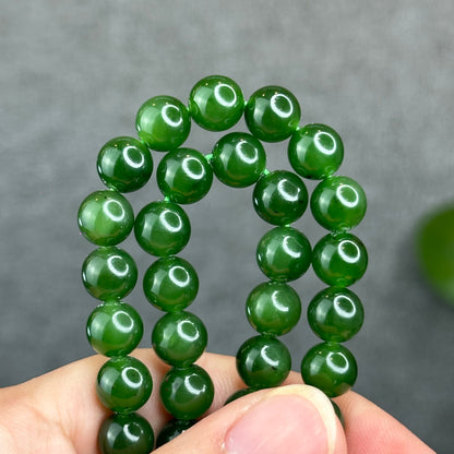 Natural High Quality Nephrite Jade Necklace Size 8 mm