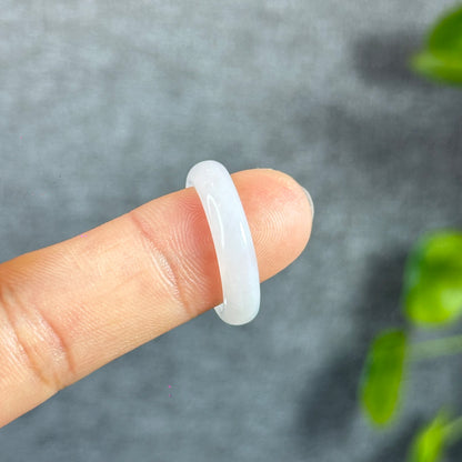 Ivory White Jadeite Jade Ring Leaf Style Size 1.89