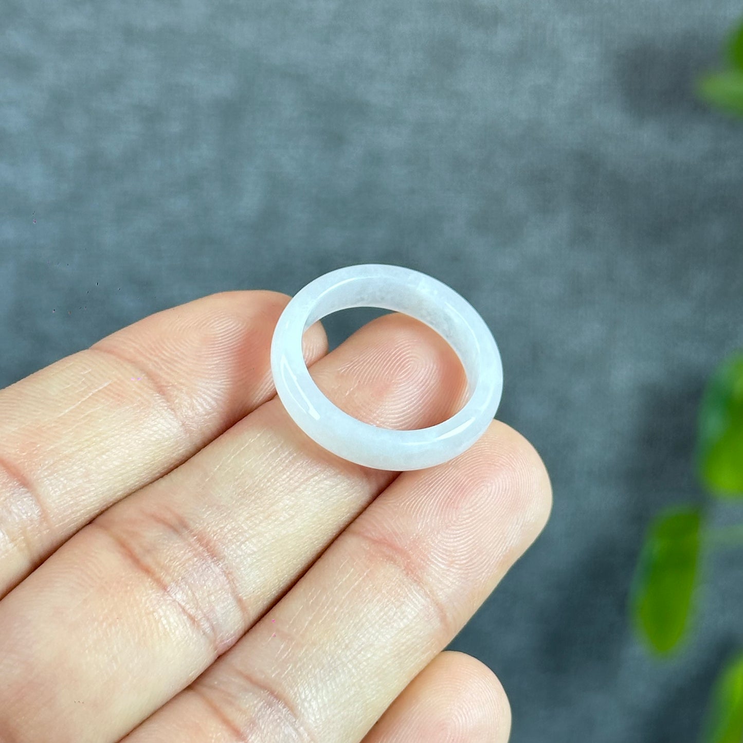 Ivory White Jadeite Jade Ring Leaf Style Size 1.89