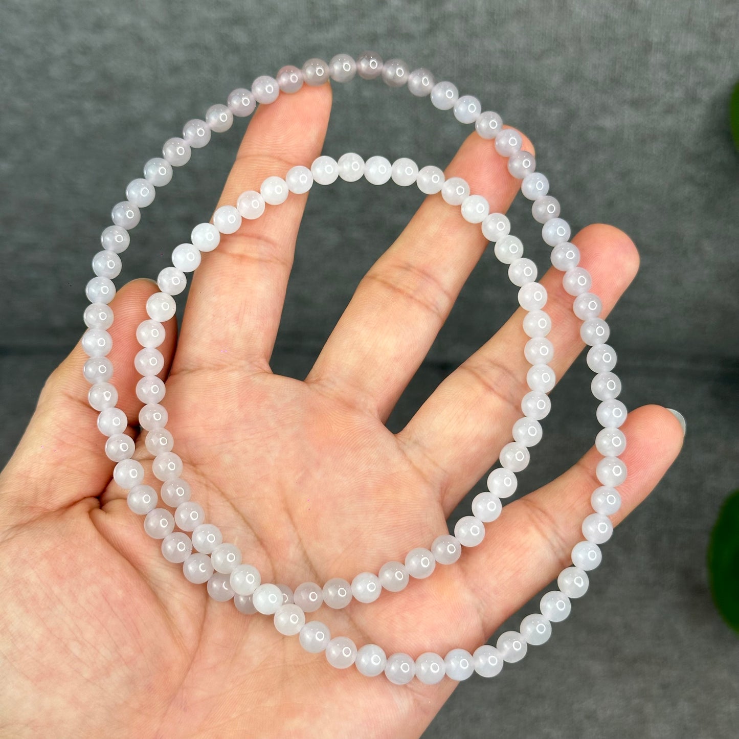 Natural Gradient Grey Hetian Nephrite Jade Necklace Size 6 mm