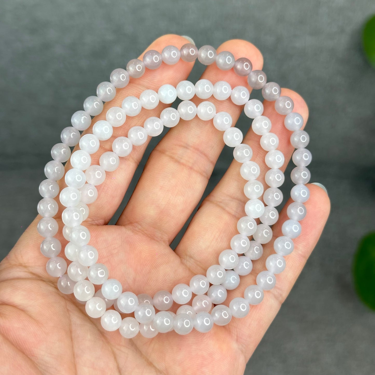 Natural Gradient Grey Hetian Nephrite Jade Necklace Size 6 mm