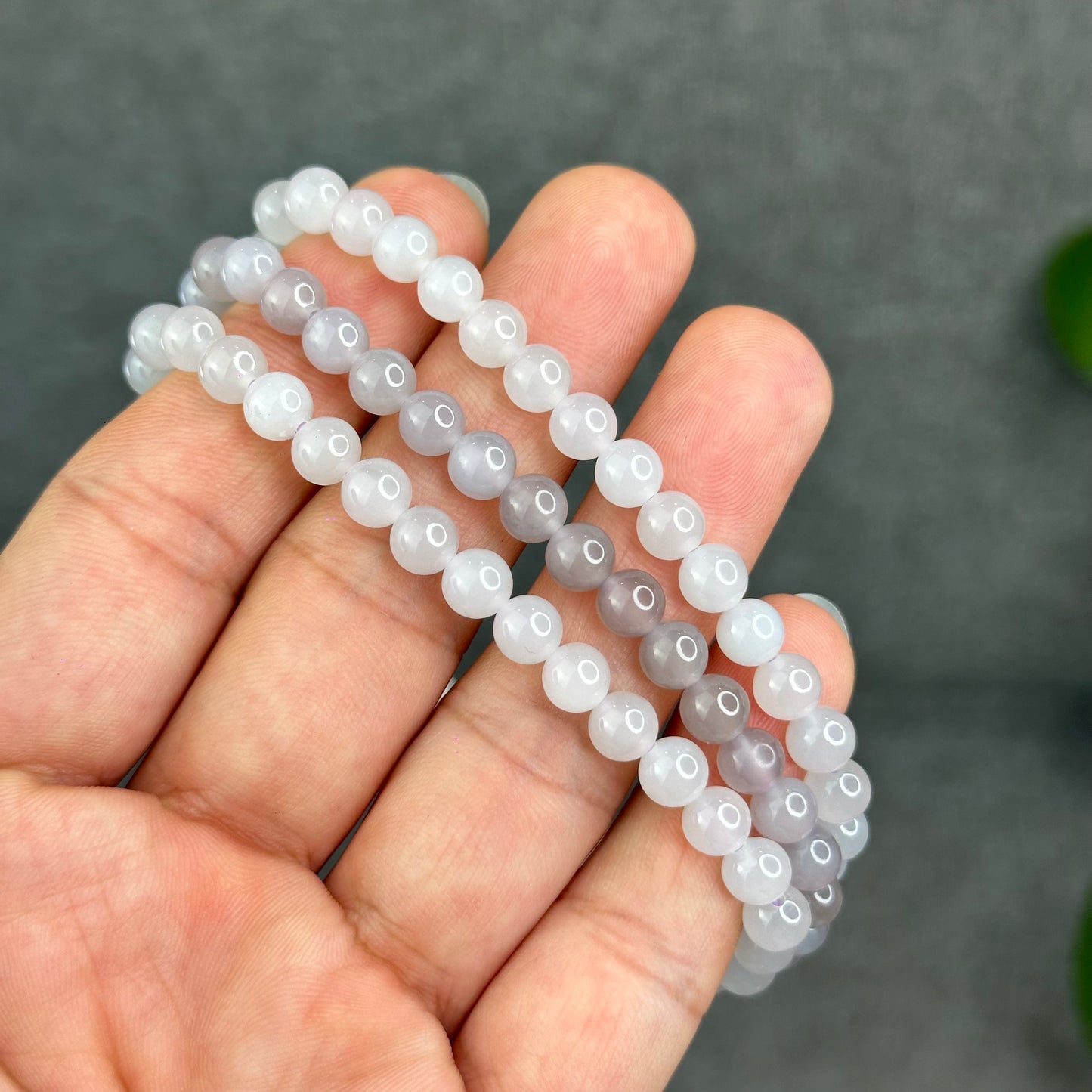 Natural Gradient Grey Hetian Nephrite Jade Necklace Size 6 mm