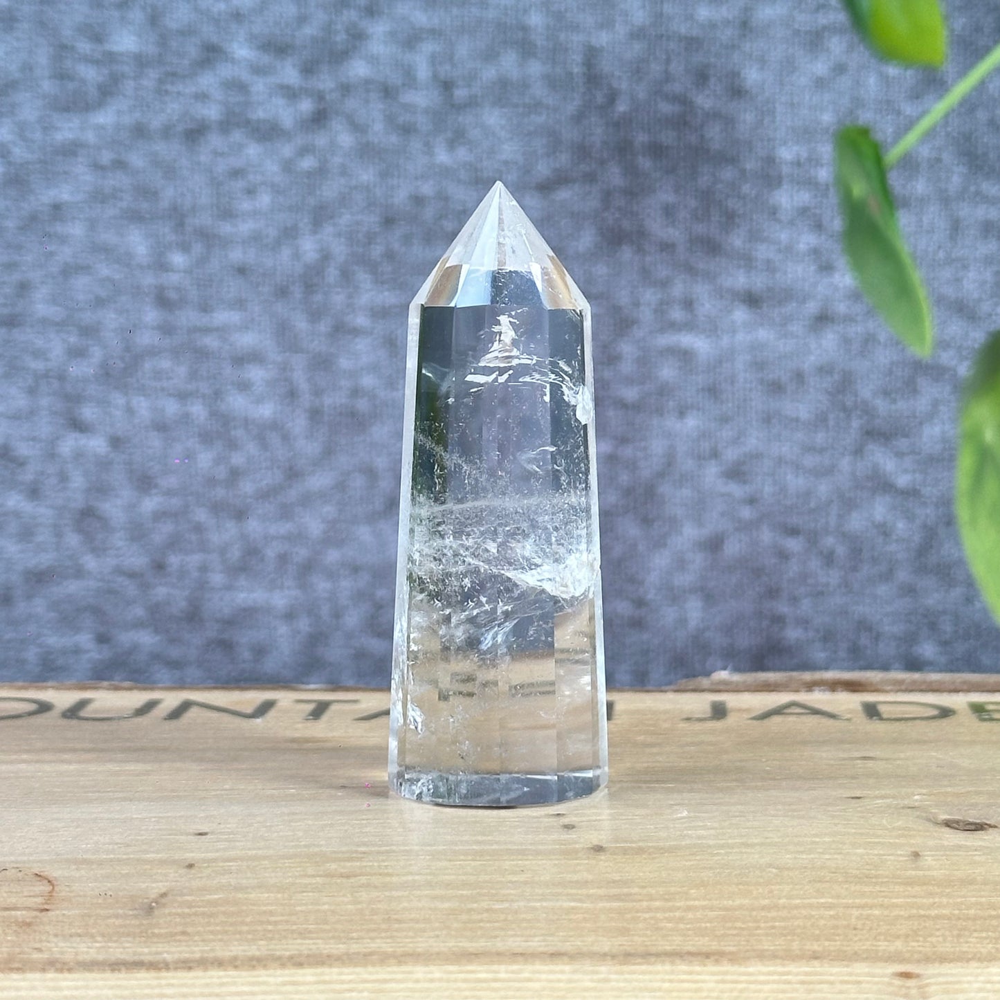 Clear Quartz Tower 69 g