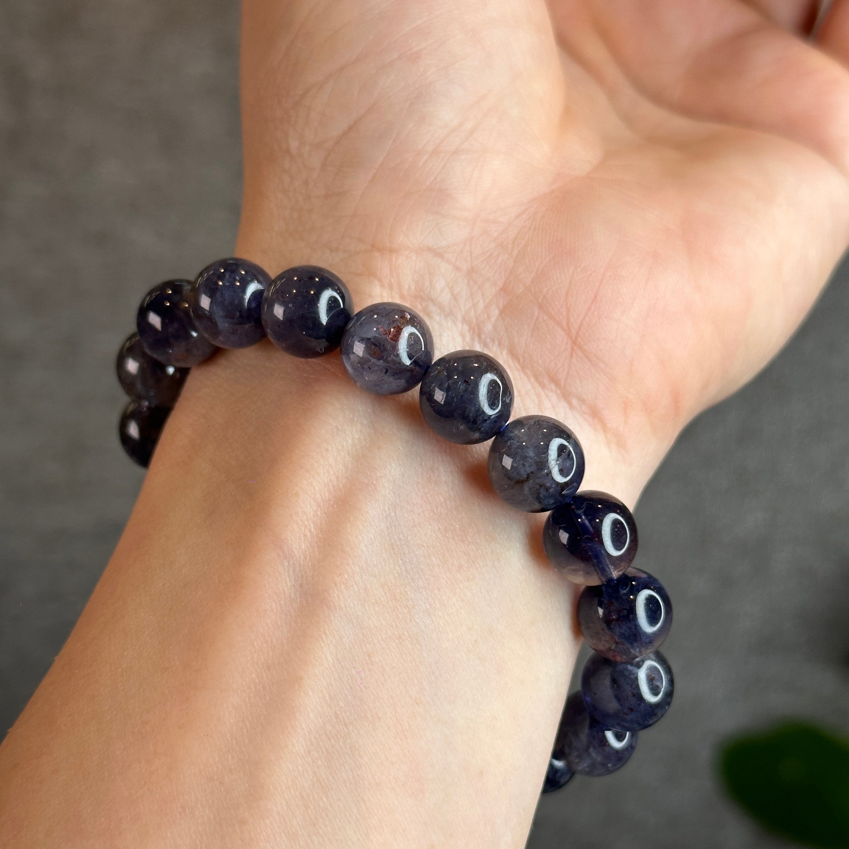 Beautiful and Natural Iolite Sunstone Bracelet