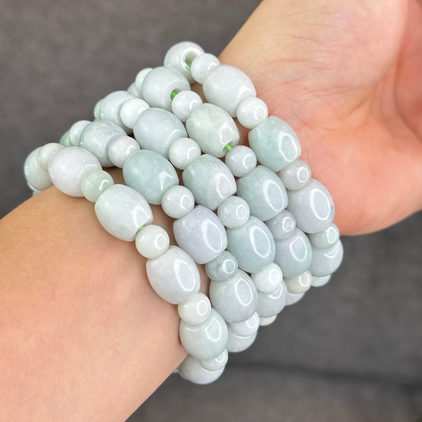 Natural Ivory Mint Green Mixed Bead Lu Thong Bracelet Size 12 mm