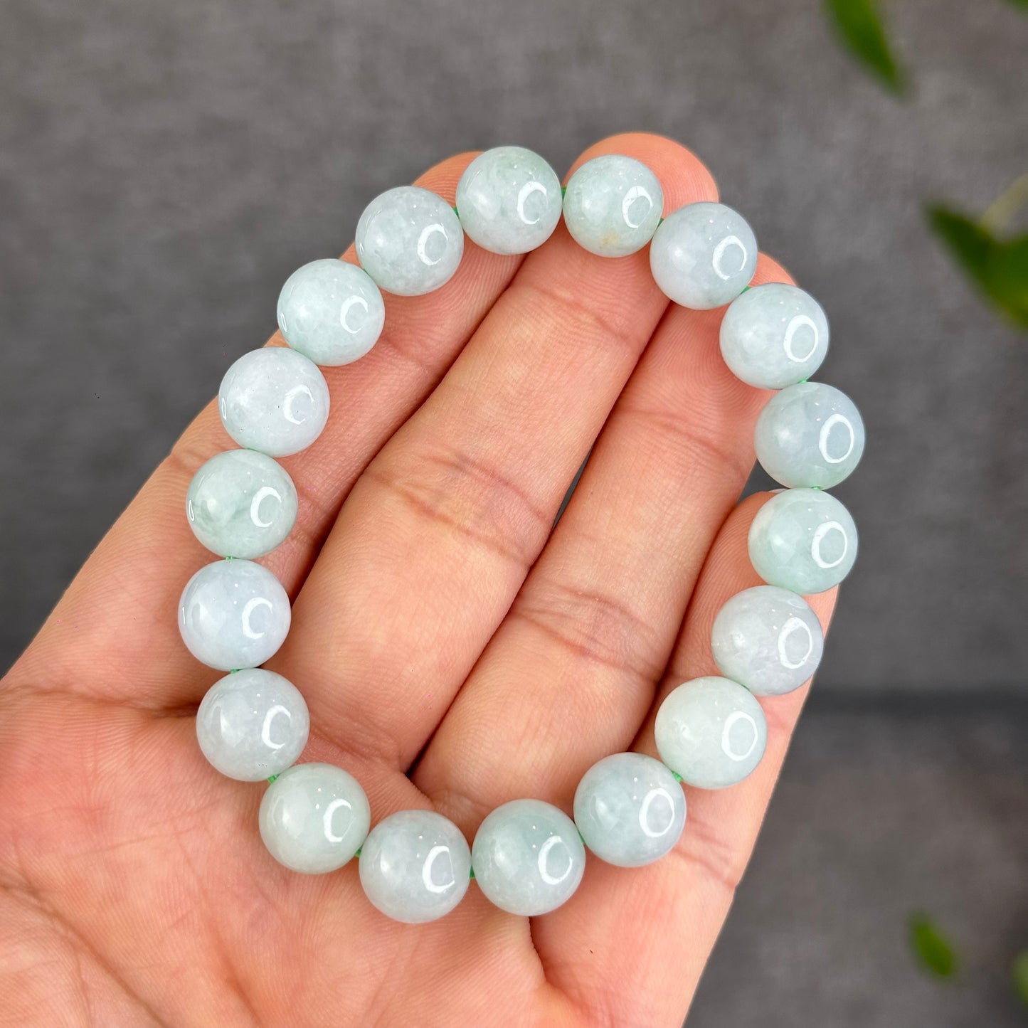 Natural Ivory Mint Green Jadeite Jade Bracelet Size 10.3 mm