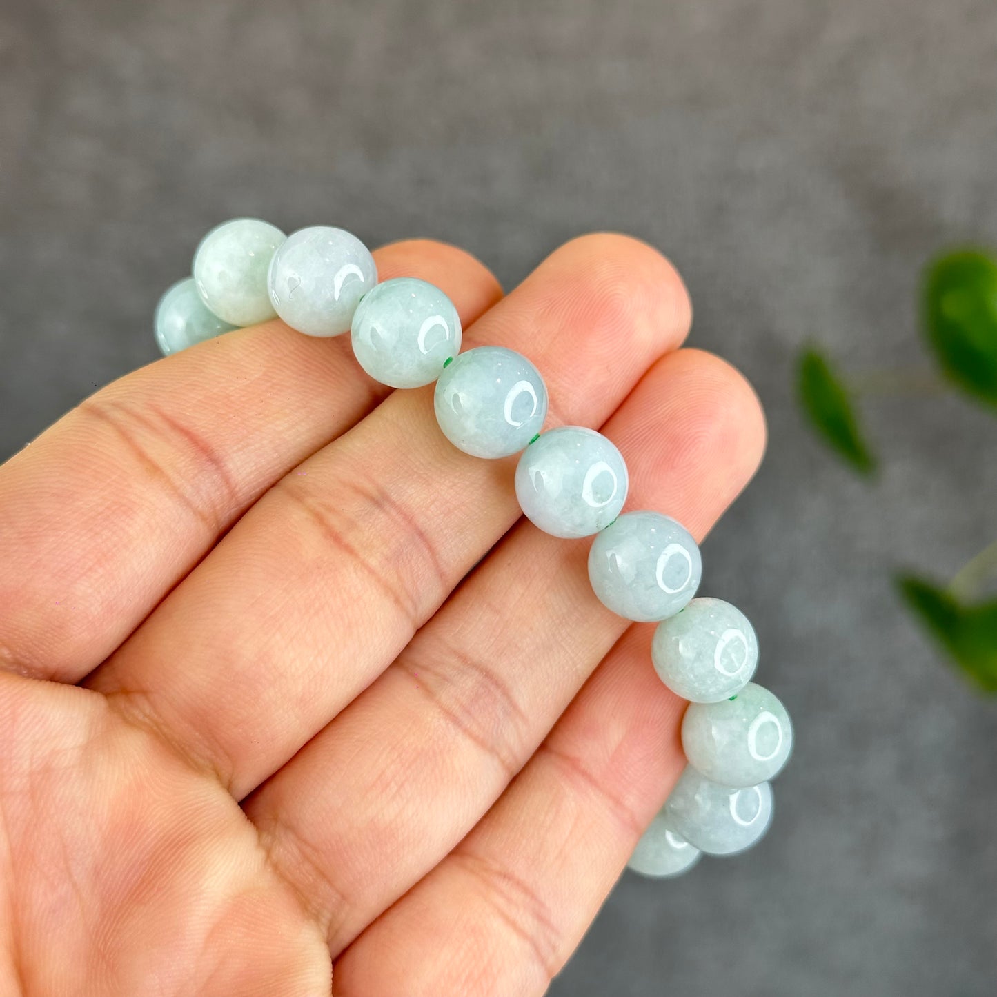 Natural Ivory Mint Green Jadeite Jade Bracelet Size 10.3 mm