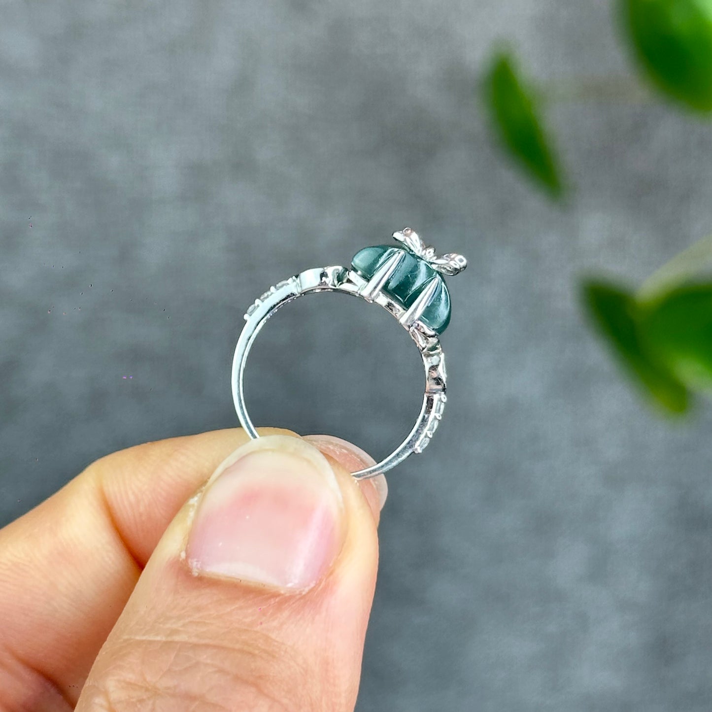 Natural Water Green Jadeite Jade Money Bag Ring in Gold Platted Silver Setting Size 1.72