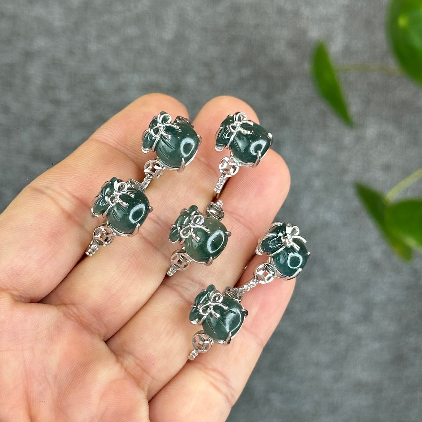 Natural Water Green Jadeite Jade Money Bag Ring in Gold Platted Silver Setting Size 1.72