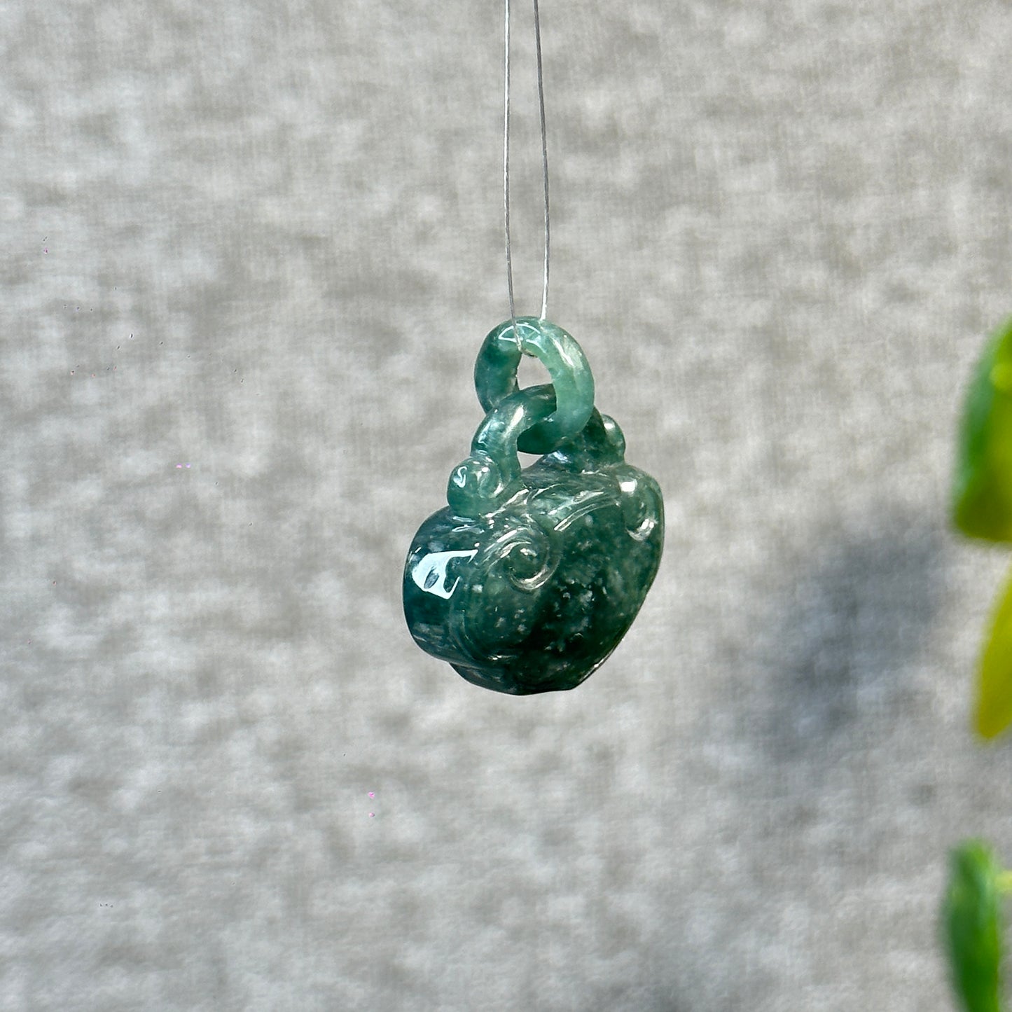 Nhu Y Abundant Lock Jadeite Jade Pendant