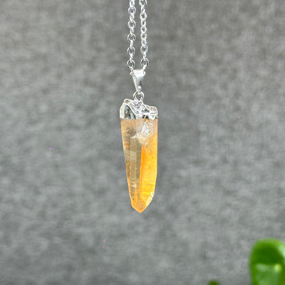Natural Tangerine Quartz Point Earring and Pendant with Chain Silver Platted