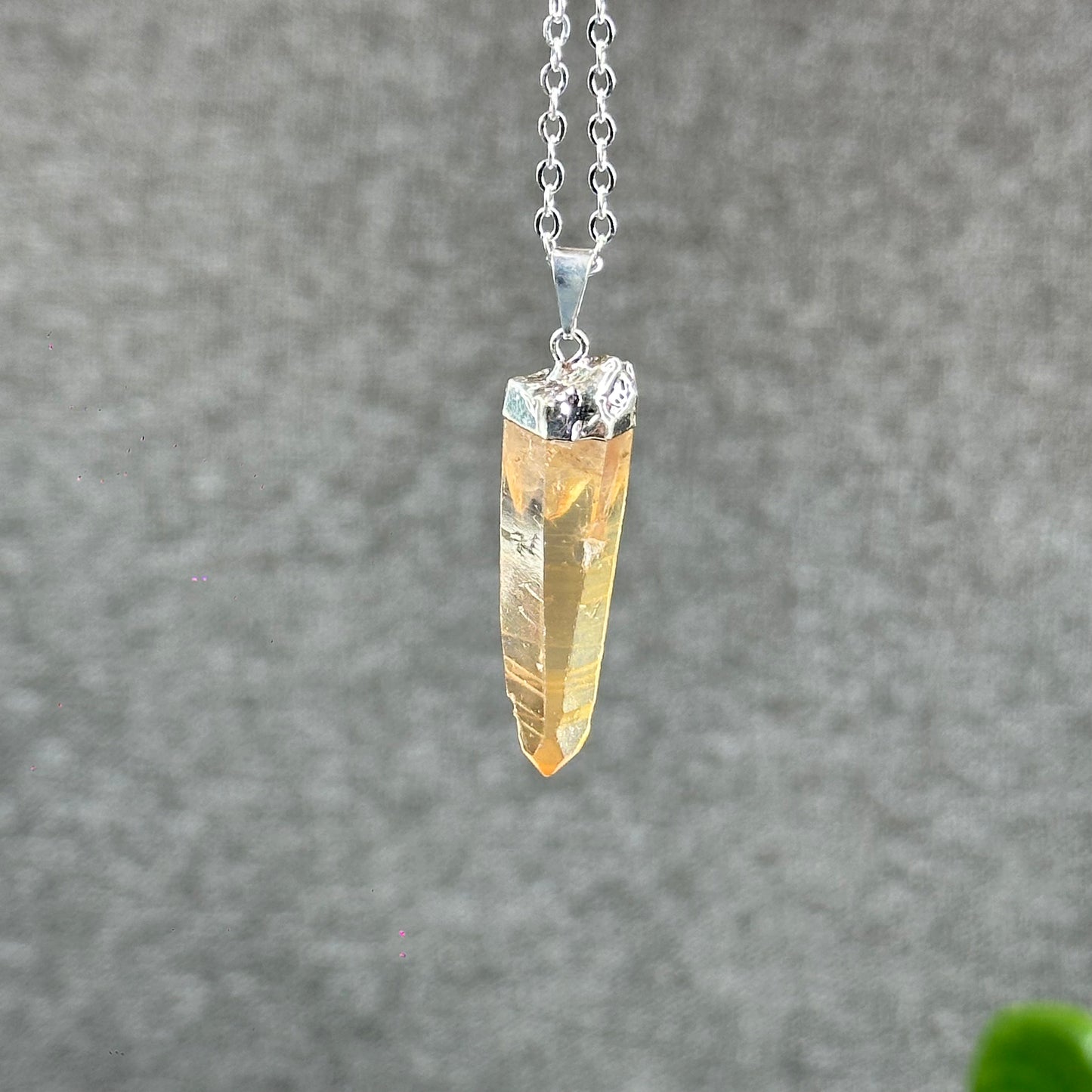 Natural Tangerine Quartz Point Earring and Pendant with Chain Silver Platted