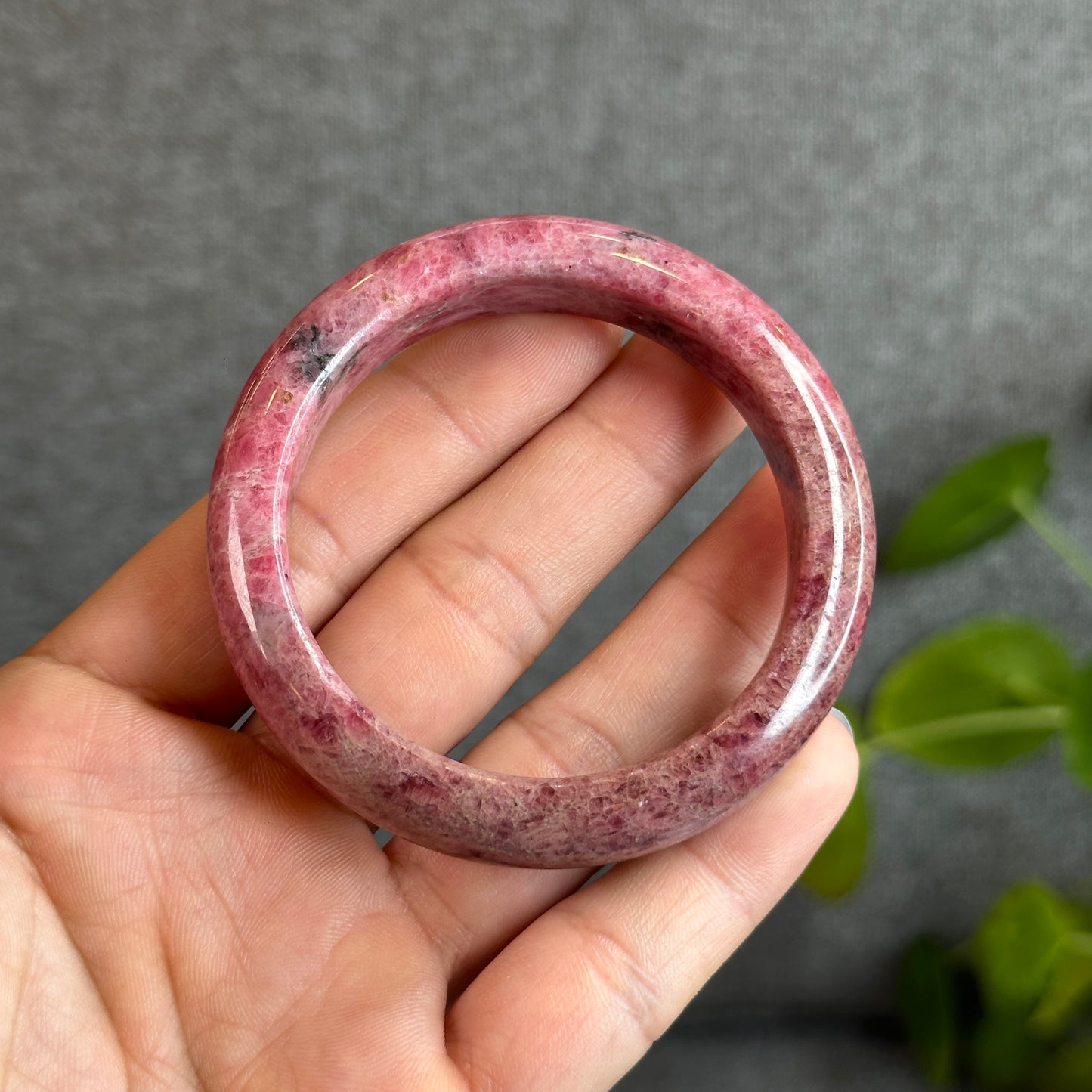 Rhodonite Bangle Leaf Style Size 52.5 mm