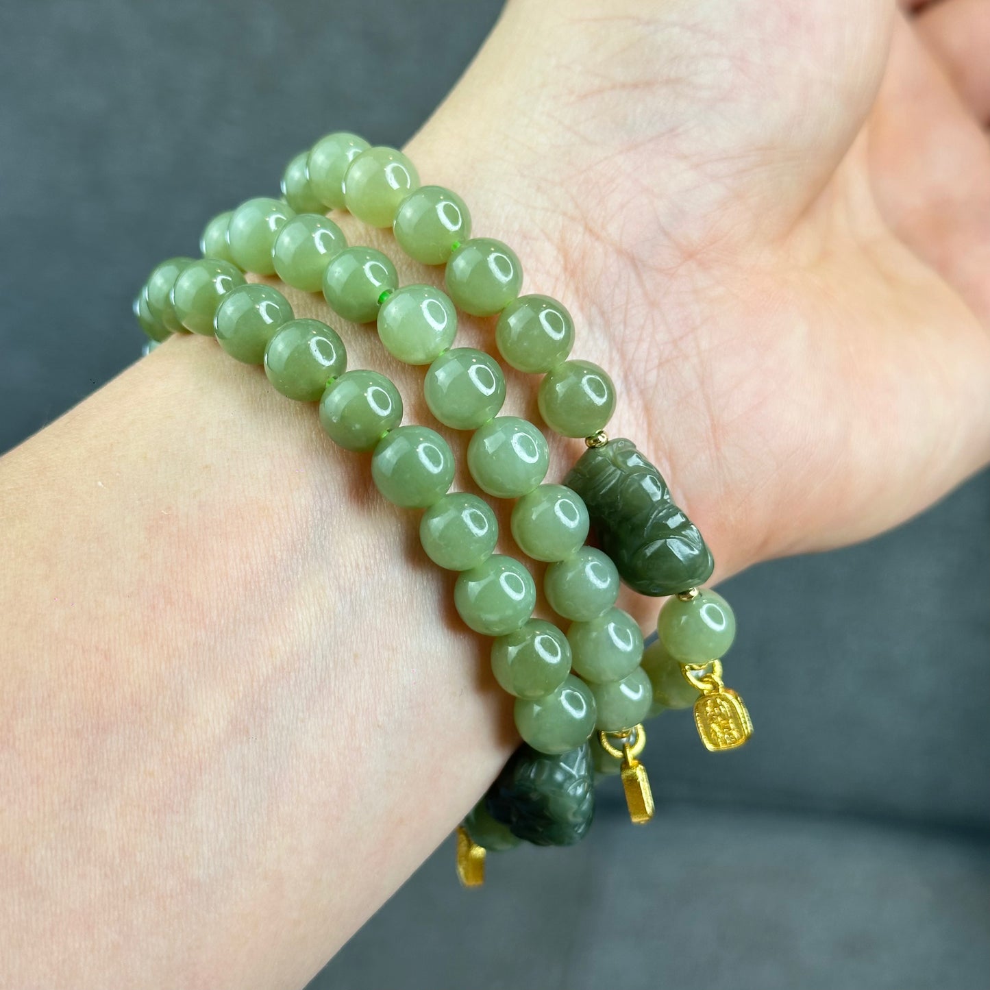 Natural Olive Green Hoa Dien Nephrite Jade mixed with Pixiu Bracelet Size 8 mm