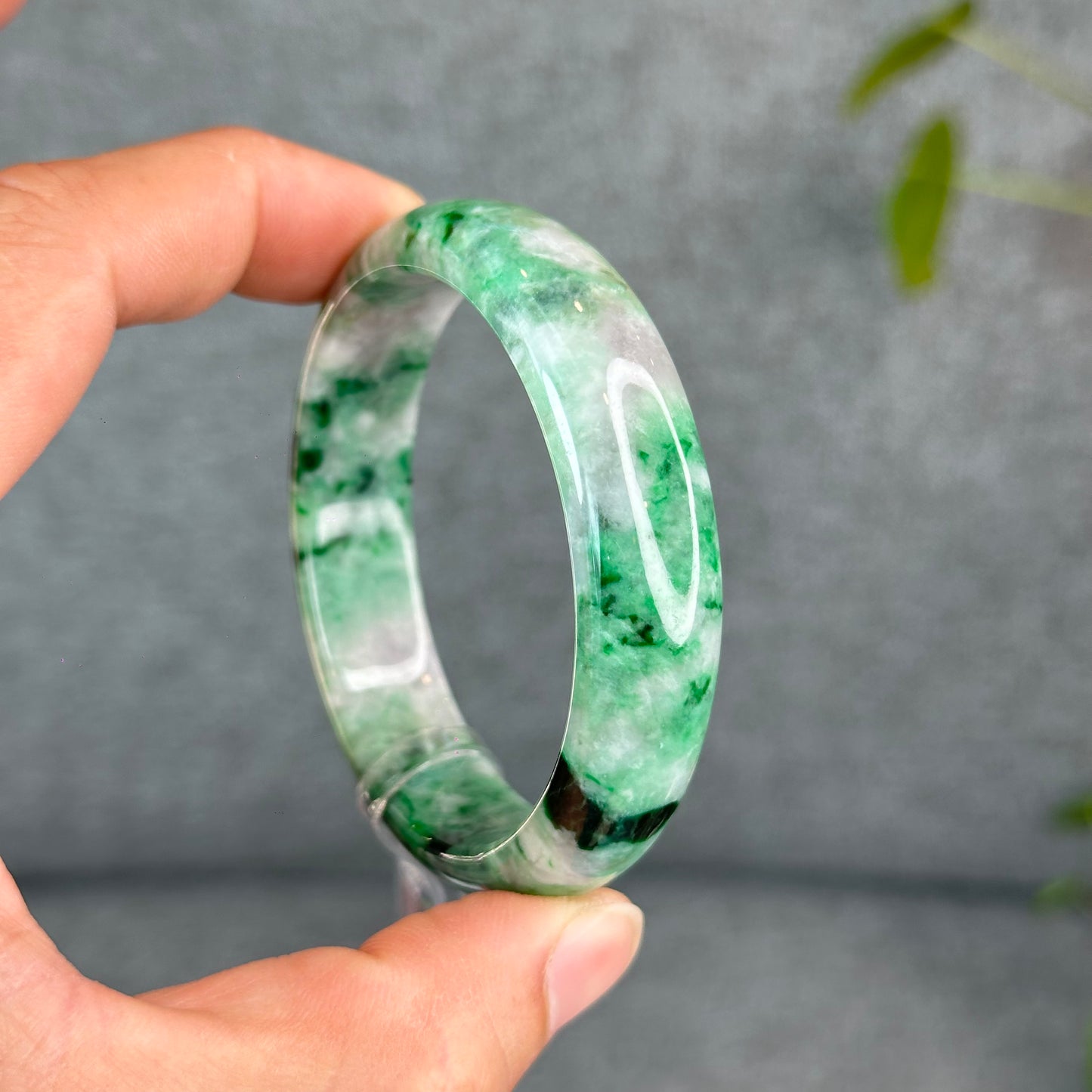 Natural Apple Green Jadeite Jade VIP Bangle Leaf Style Size 54.5 mm