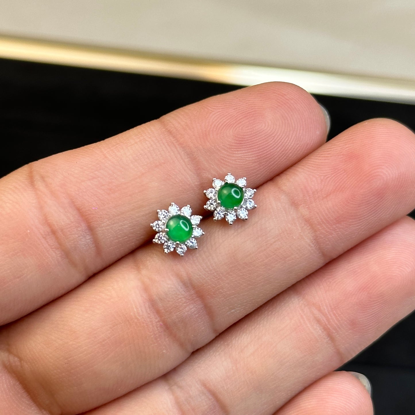 Green Jadeite Jade Stud Earrings Flower in Silver Setting