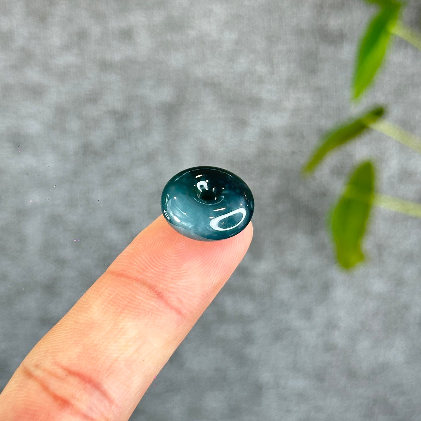 Natural Thick Dong Dieu Donut Dark Water Green Jadeite Jade 15 -16 mm
