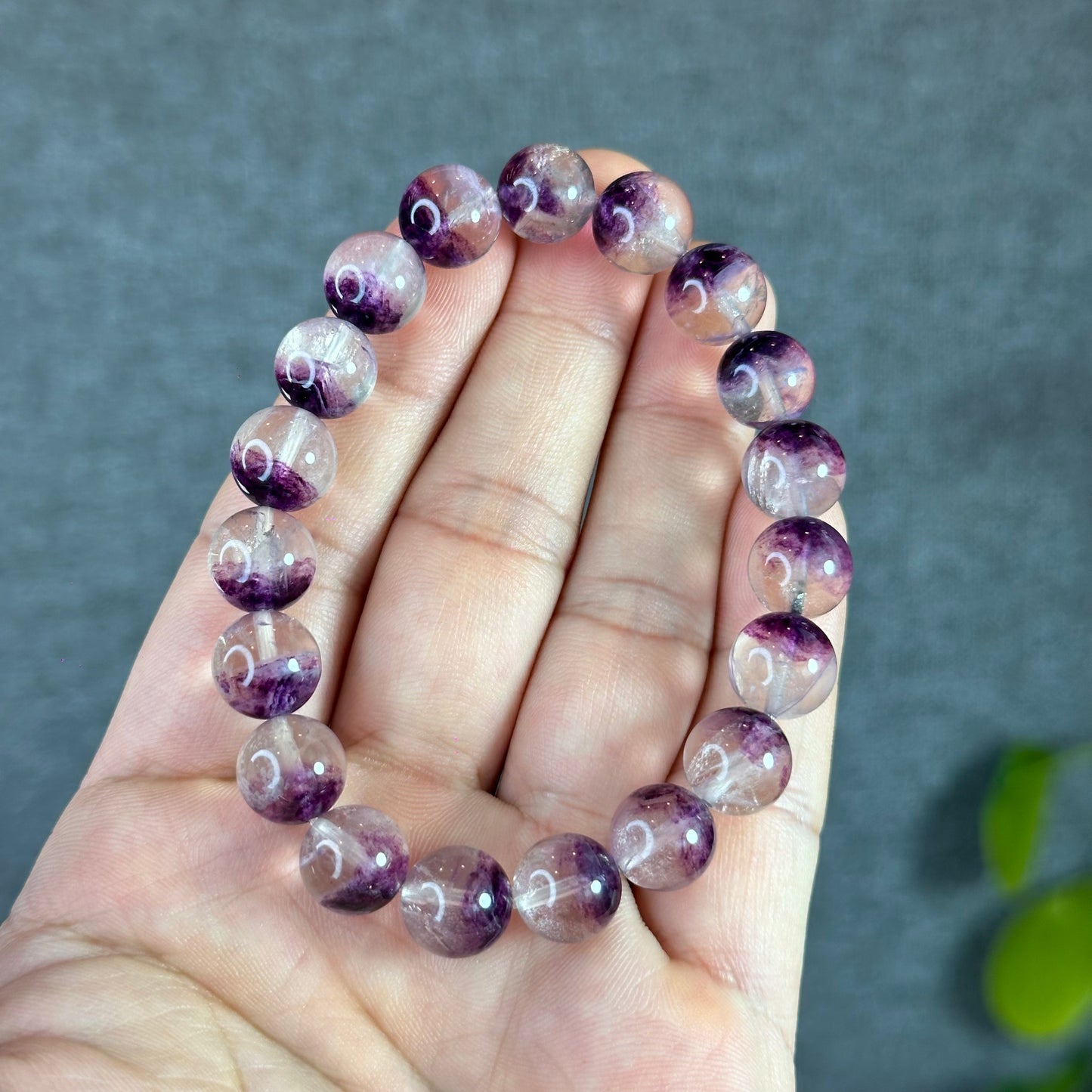 Fluorite violette des États-Unis dans des bracelets à quartz taille 10,5 mm