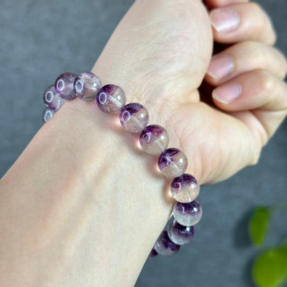 Fluorite violette des États-Unis dans des bracelets à quartz taille 10,5 mm