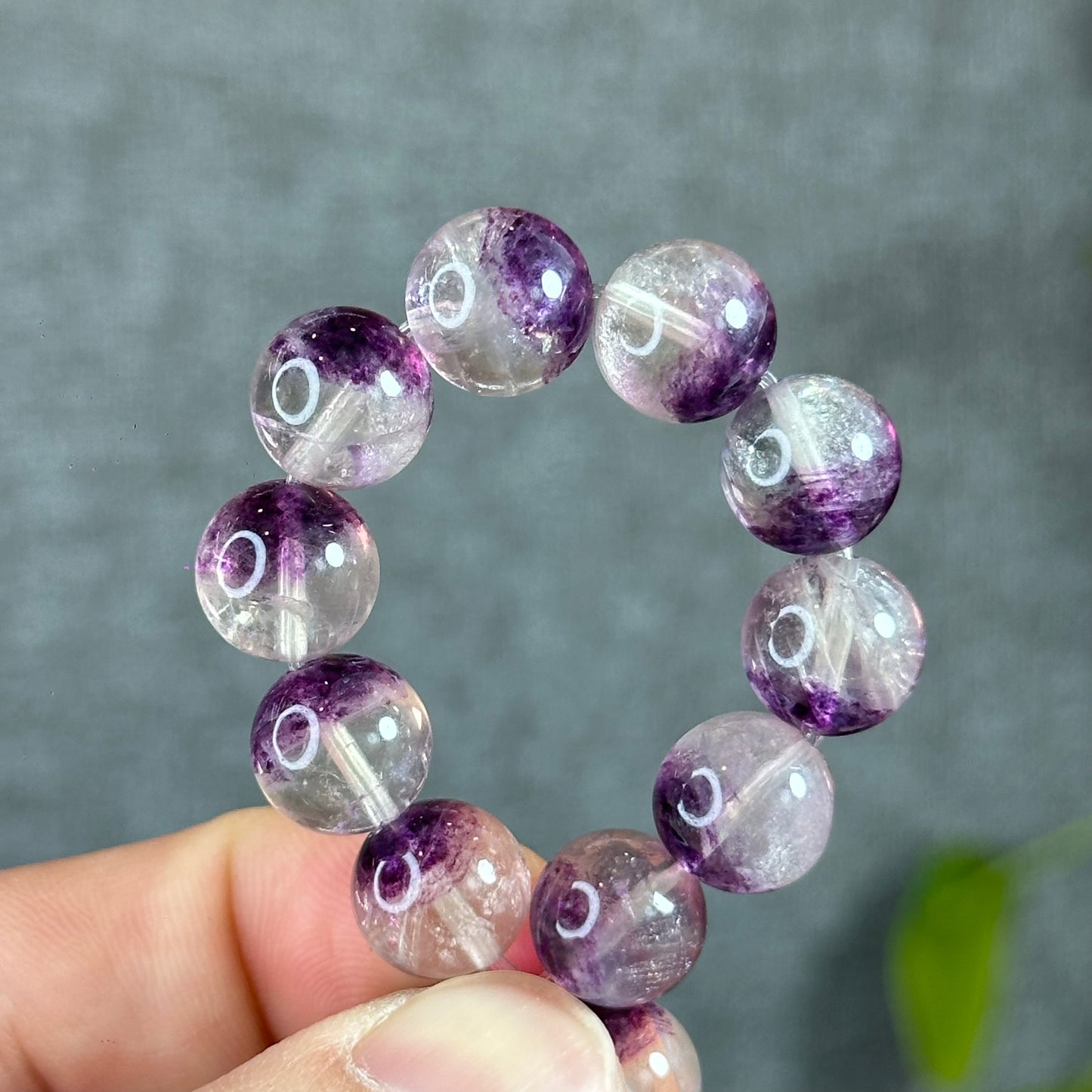 Fluorite violette des États-Unis dans des bracelets à quartz taille 10,5 mm