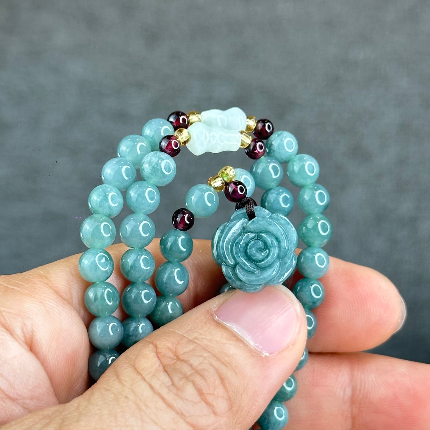 Natural Water Green Jadeite Jade Necklace mixed with Garnet and Flower Jadeite Jade Beads Size 6 mm