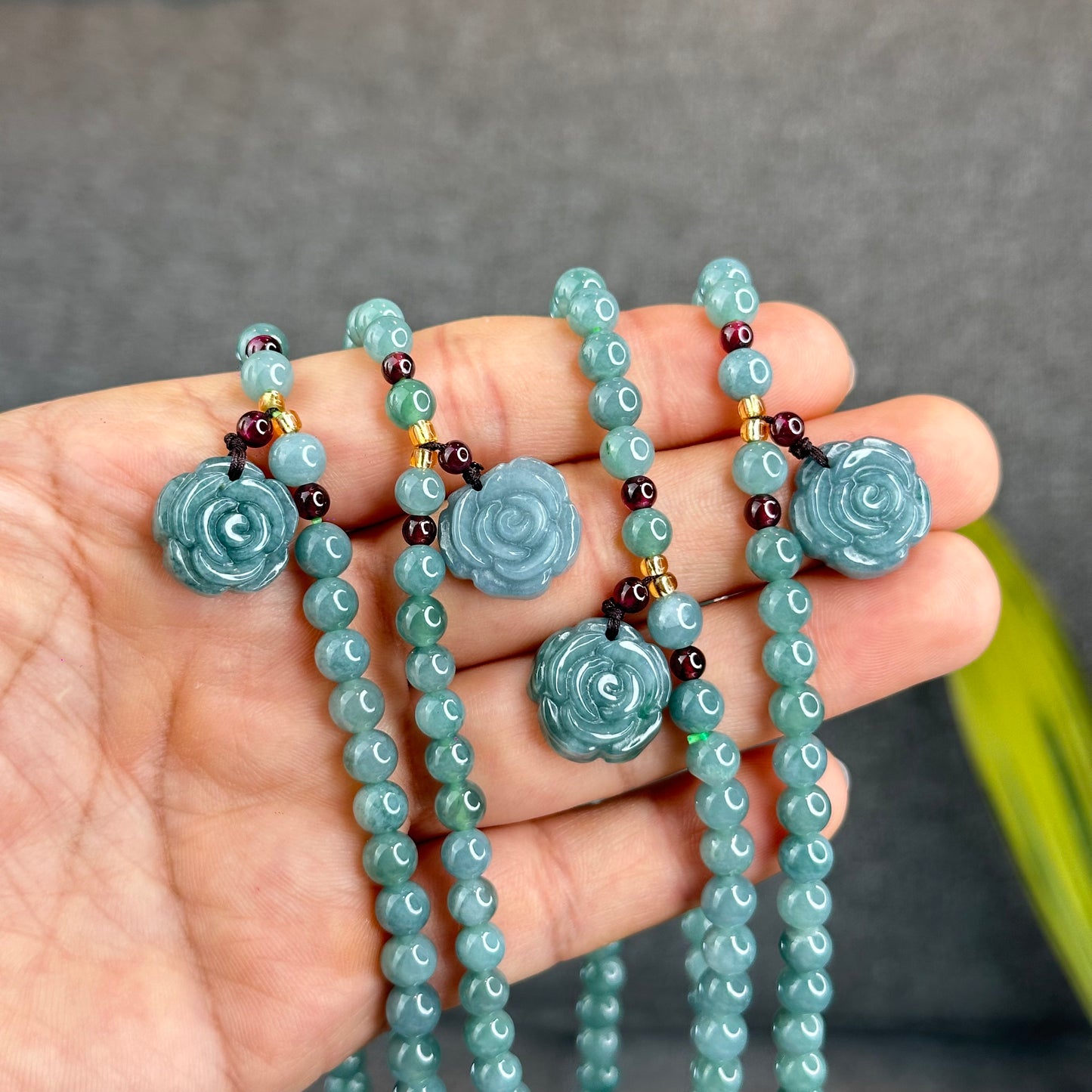 Natural Water Green Jadeite Jade Necklace mixed with Garnet and Flower Jadeite Jade Beads Size 6 mm