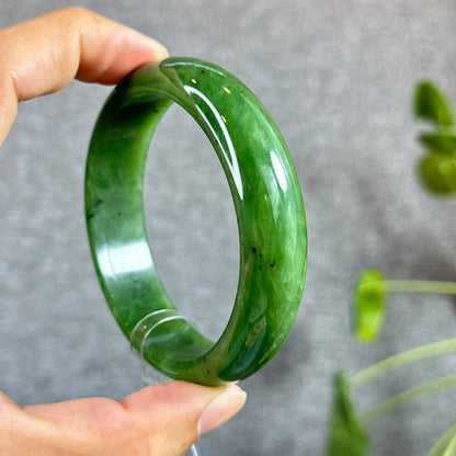 Natural Nephrite Jade Bangle Leaf Style Size 60.5 mm