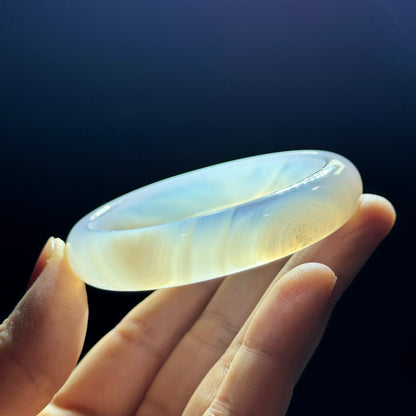 Natural White Agate Bangle Leaf Style Size 52 mm