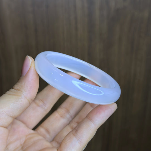 Natural White Agate Bangle Leaf Style Size 54 mm