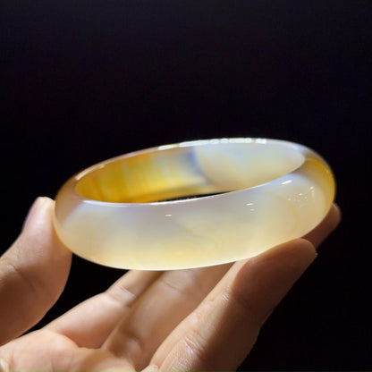 Natural Agate Honey Colour Bangle Leaf Style Size 61 mm