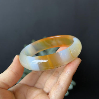 Natural Agate Honey Colour Bangle Leaf Style Size 61 mm