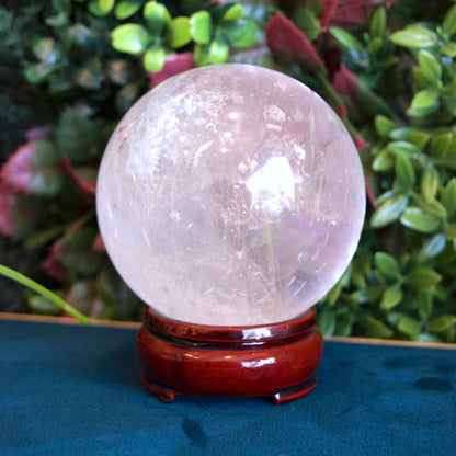 Sphère de quartz clair