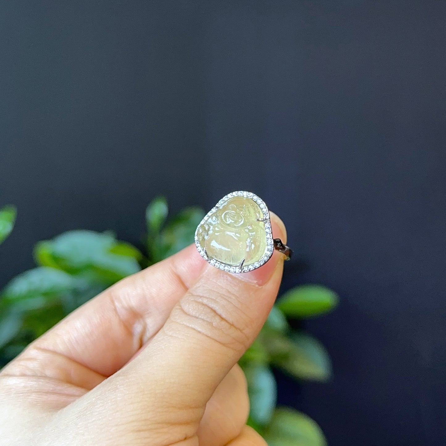 Bague Béryl Doré Happy Buddha en Argent avec Serti Pierre Blanche Taille 1,75