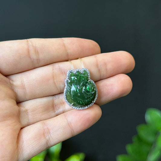 Feng Shui Ho Ly Natural Nephrite Jade Pendant In Silver Setting