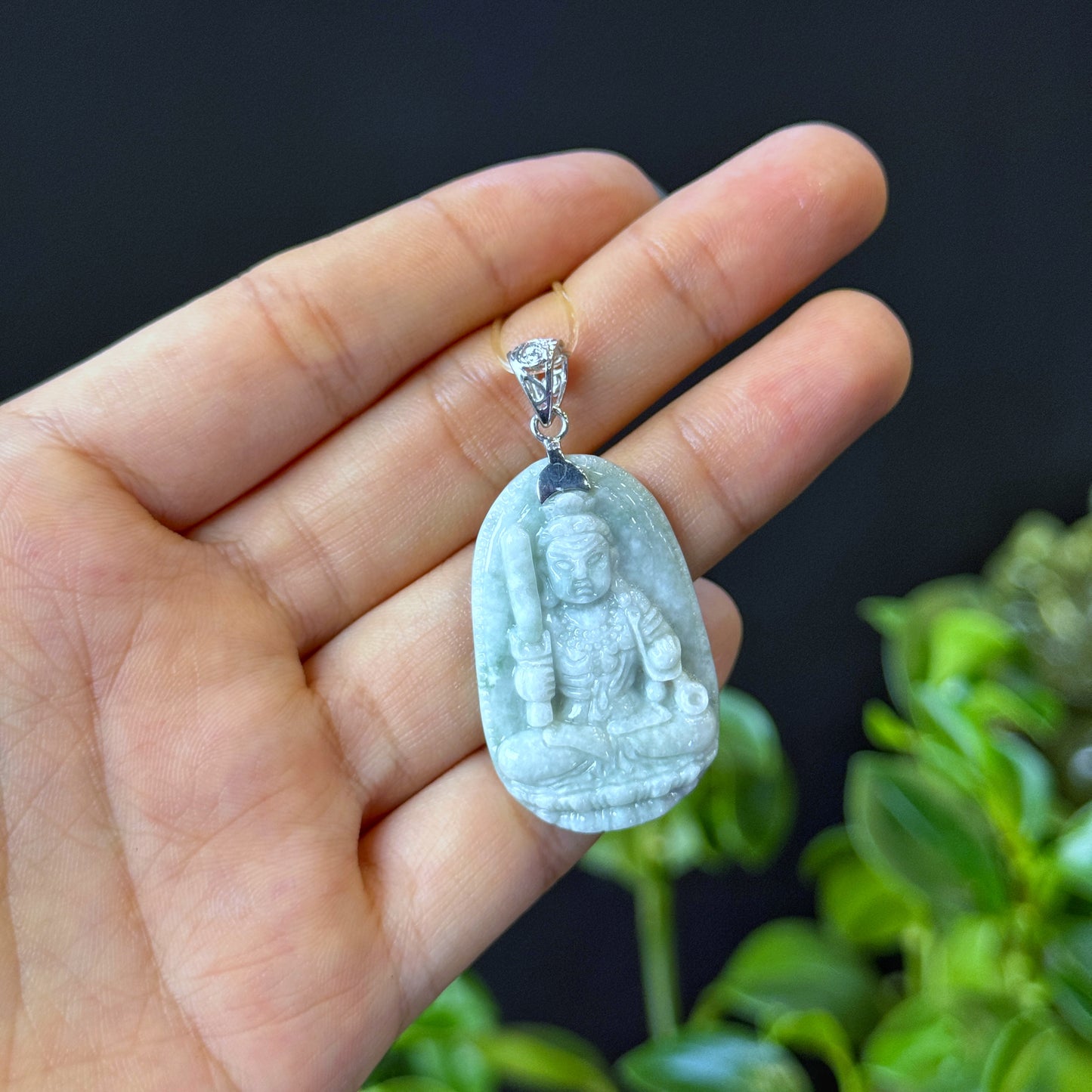 Protection Bat Dong Bouddha Jadéite Jade Pendentif