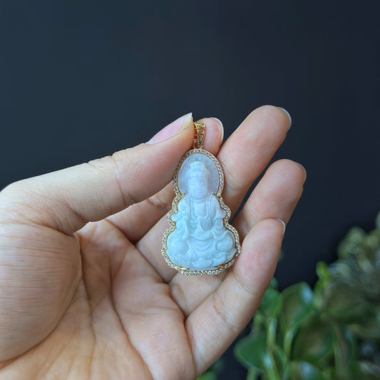 Quan The Am Buddha Jadeite Jade Pendant in 10k Yellow Gold Setting