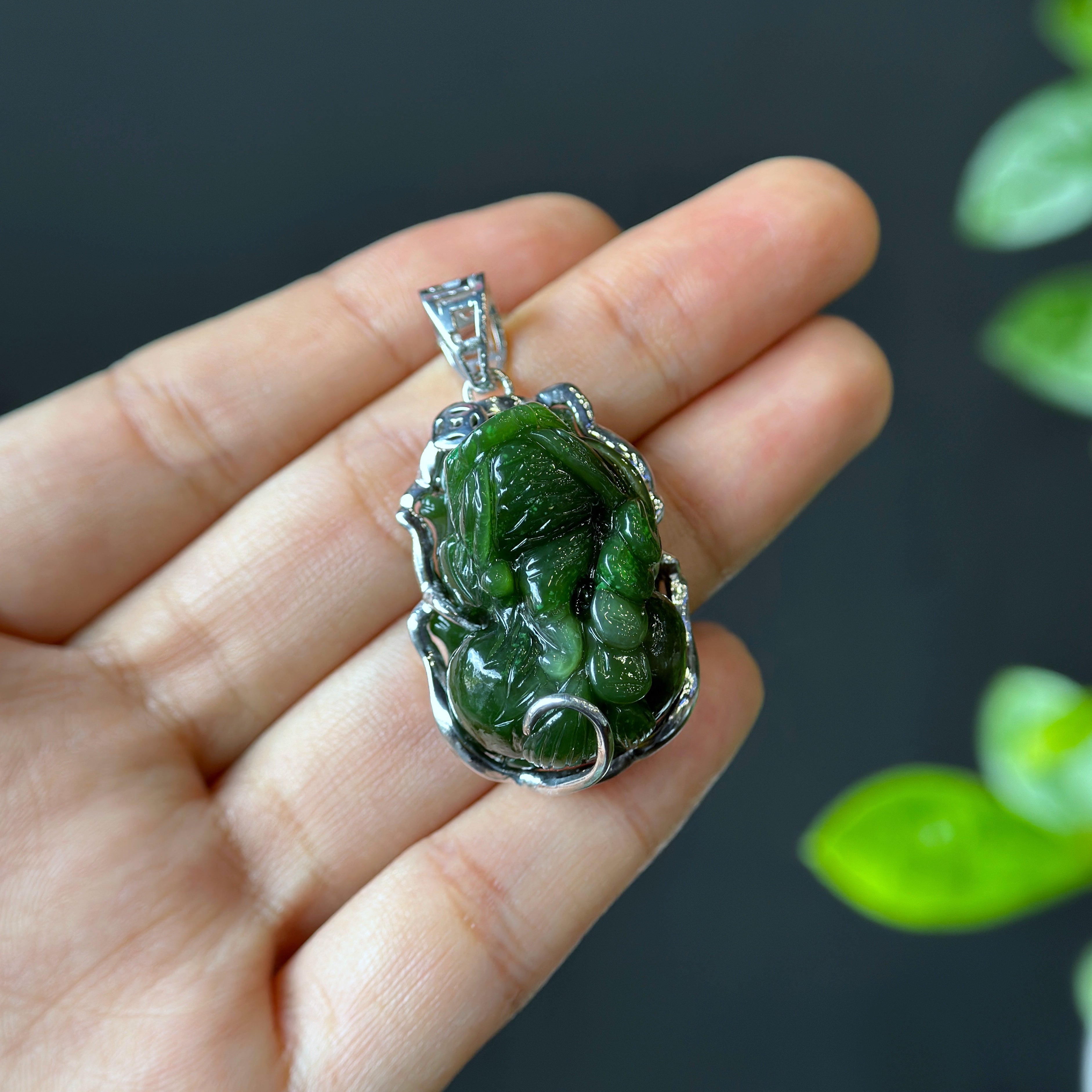 Pi deals Xiu Jade pendant