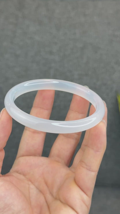 Natural White Chalcedony Bangle Leaf Style