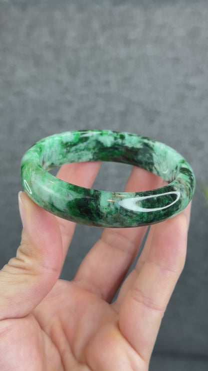 Natural Son Thuy Jadeite Jade Bangle Leaf Style Size 54.5 mm