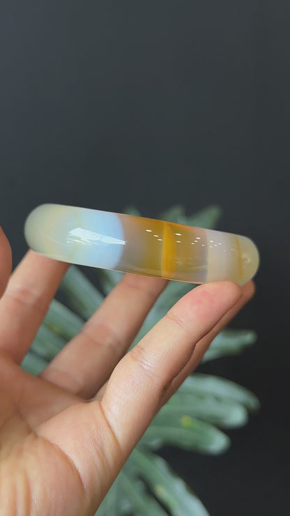 Natural Agate Honey Colour Bangle Leaf Style Size 61 mm