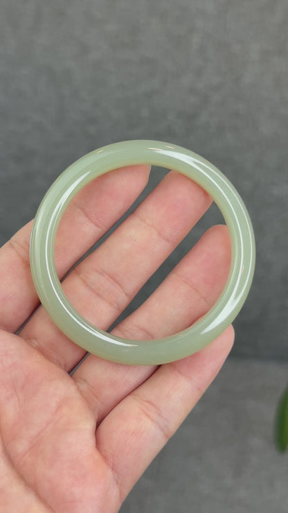 Natural Light Green Hetian Nephrite Jade Bangle Leaf Style Size 51 mm