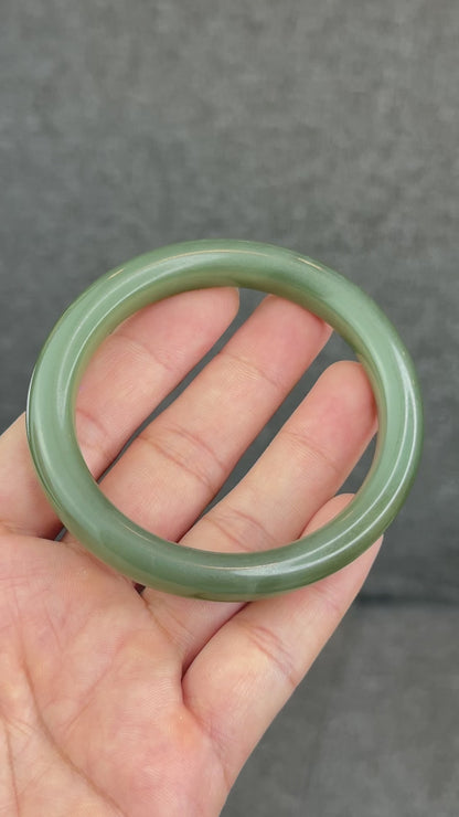 Natural Lake Green Hetian Nephrite Jade Bangle Leaf Style Size 58 mm
