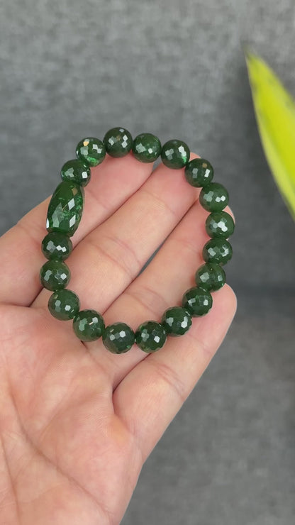 Natural Nephrite Jade High Quality Faceted Bracelet Size 9 mm