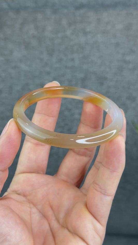 Natural Agate Bangle Leaf Style Size 58 mm with Certificate