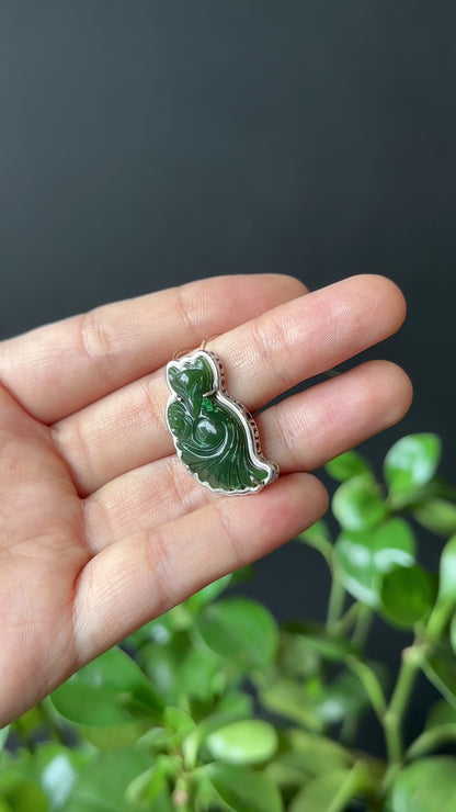 Long Ho Ly Natural Nephrite Jade Pendant In Silver Setting